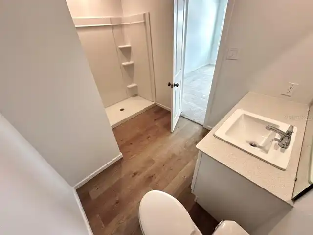 Listing Photo 18