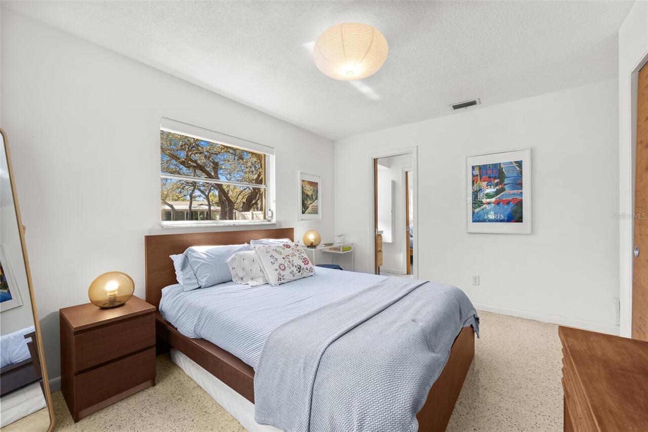 Listing Photo 21