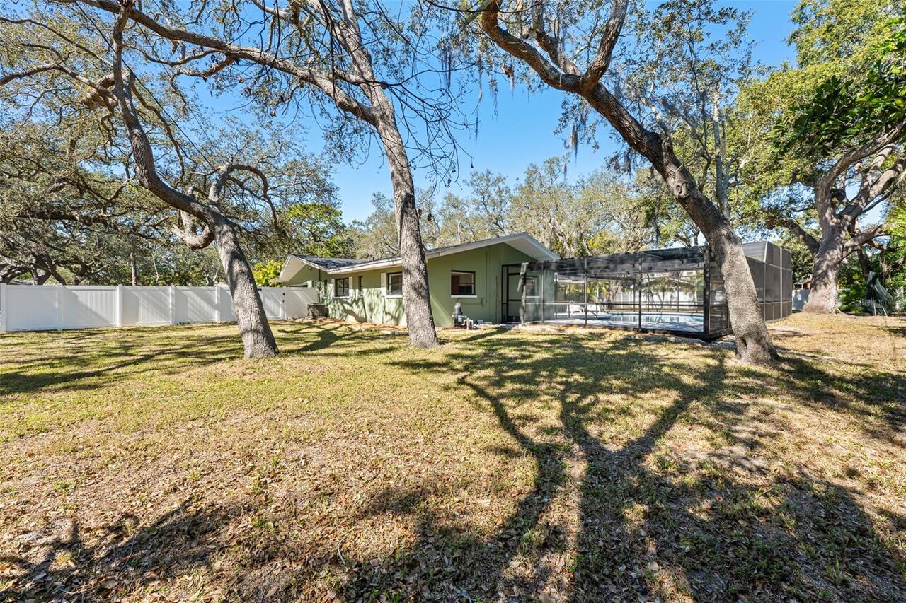 Listing Photo 33