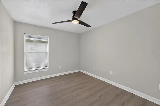 Listing Photo 33