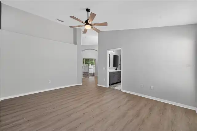 Listing Photo 42