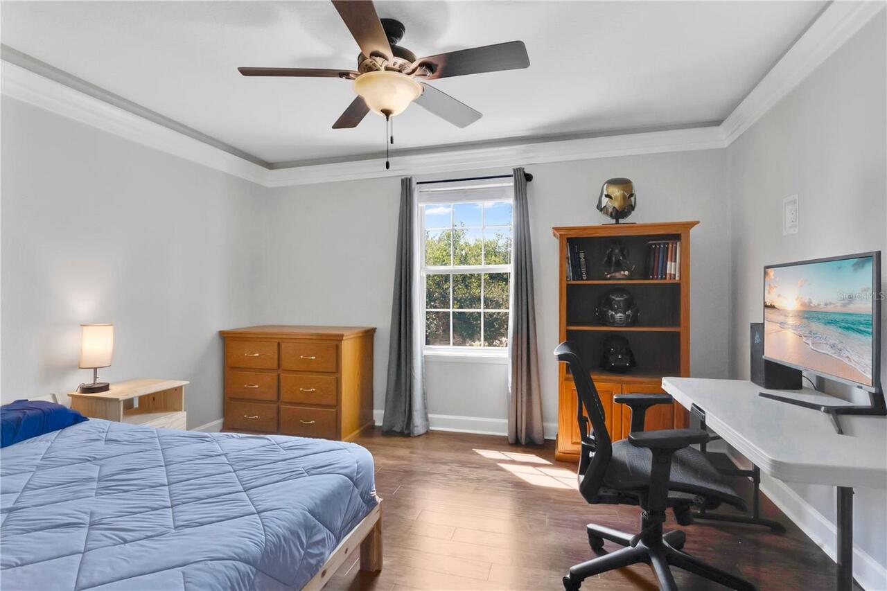 Listing Photo 33