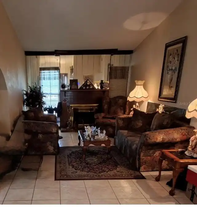Listing Photo 8