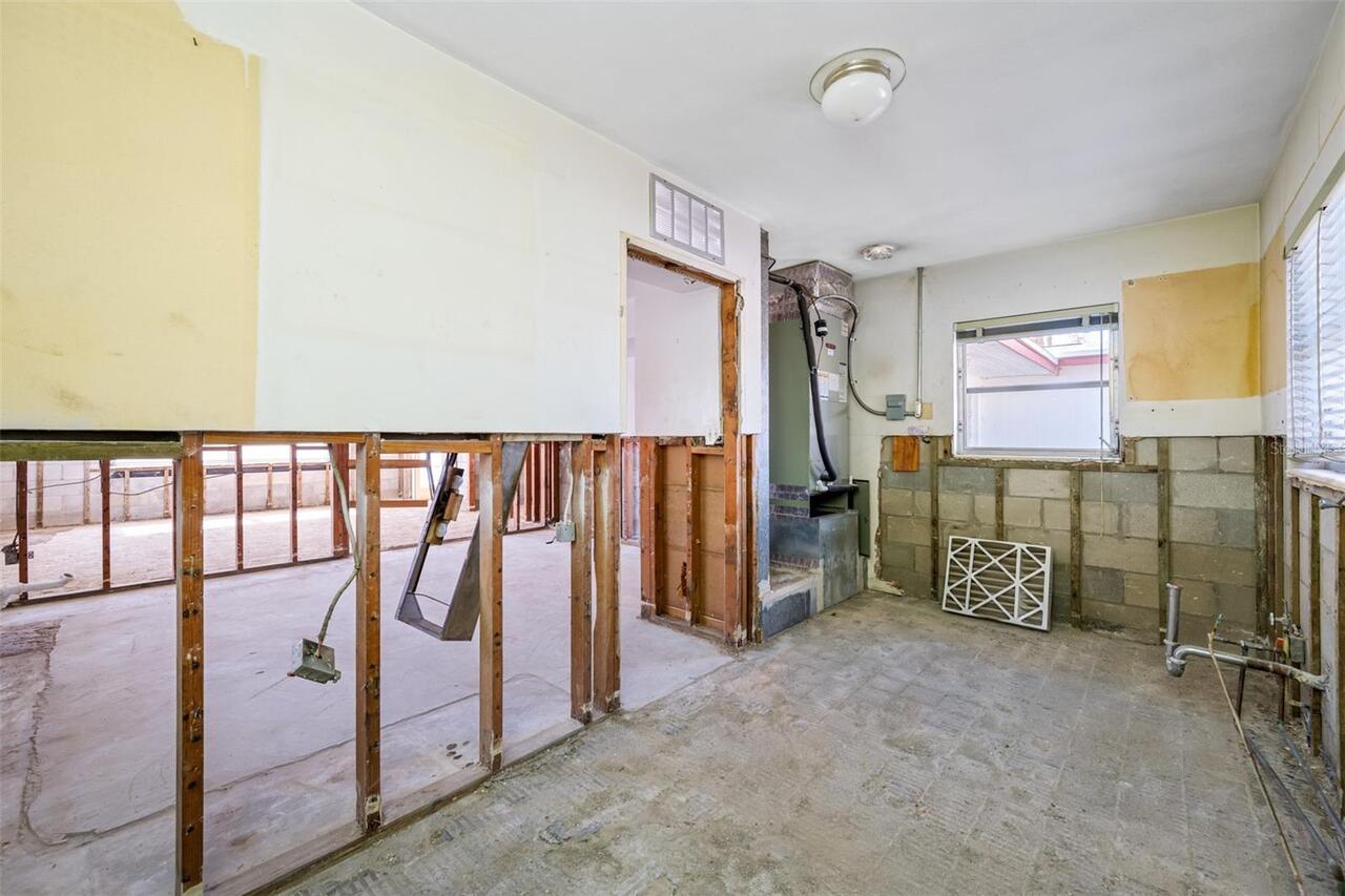 Listing Photo 9