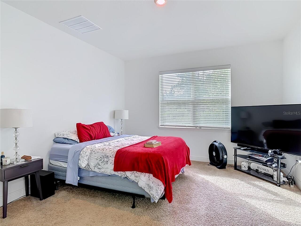 Listing Photo 28