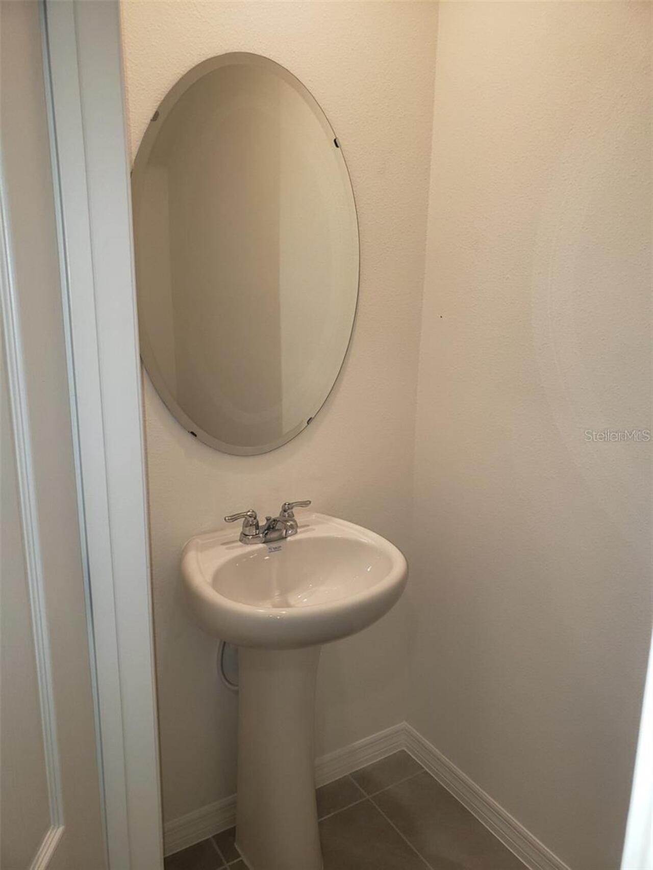Listing Photo 10