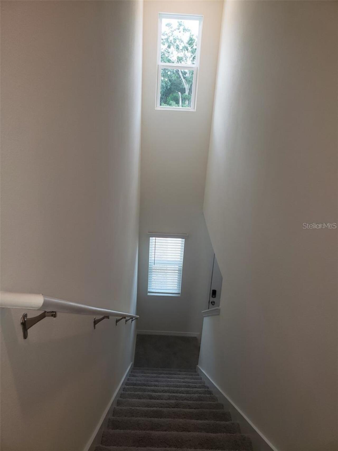 Listing Photo 12