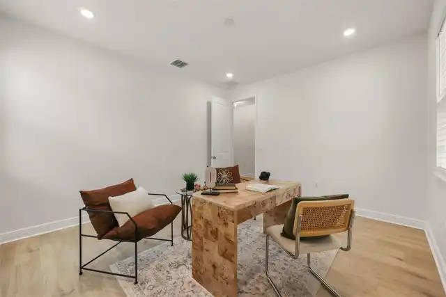 Listing Photo 22