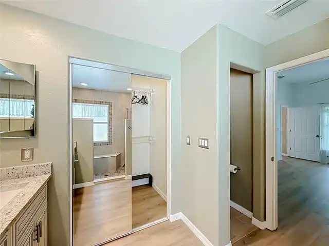 Listing Photo 41