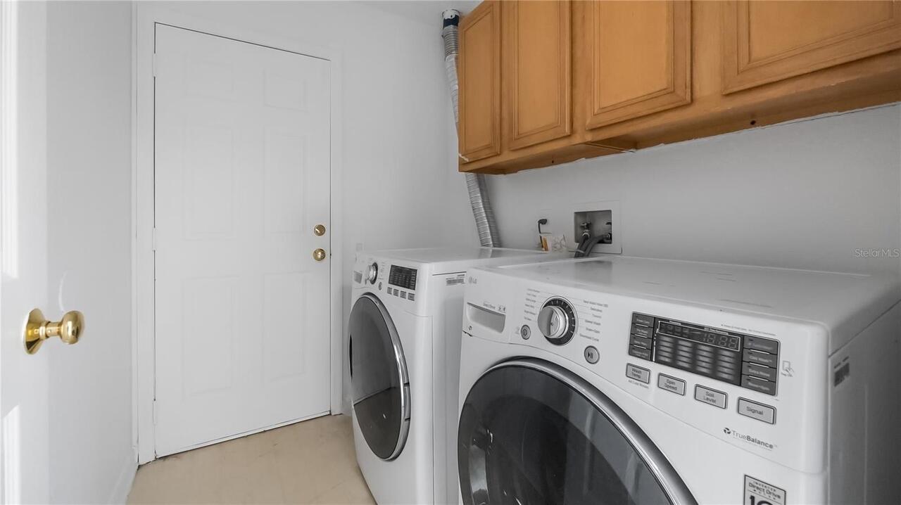Listing Photo 34