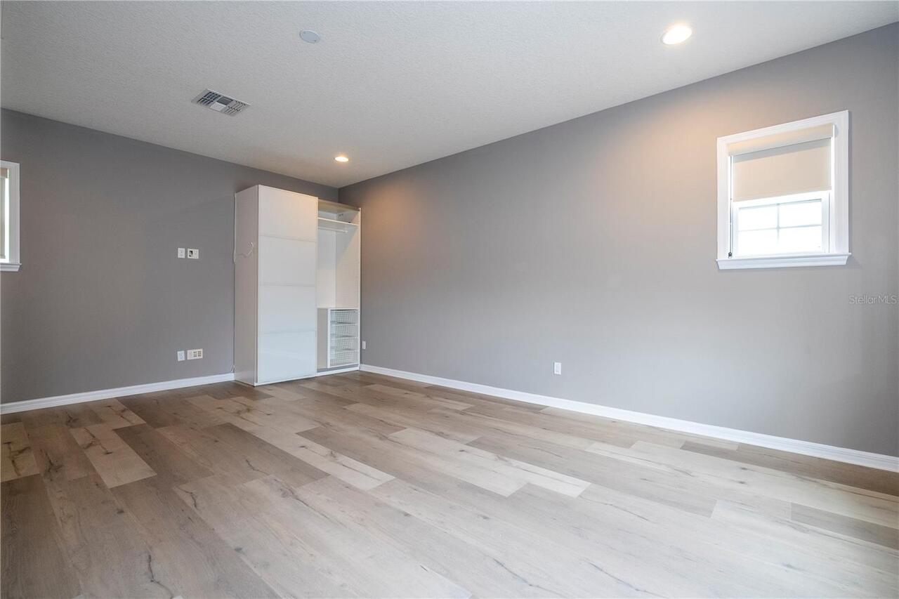 Listing Photo 75