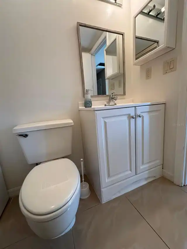 Listing Photo 12