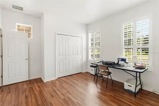 Listing Photo 23
