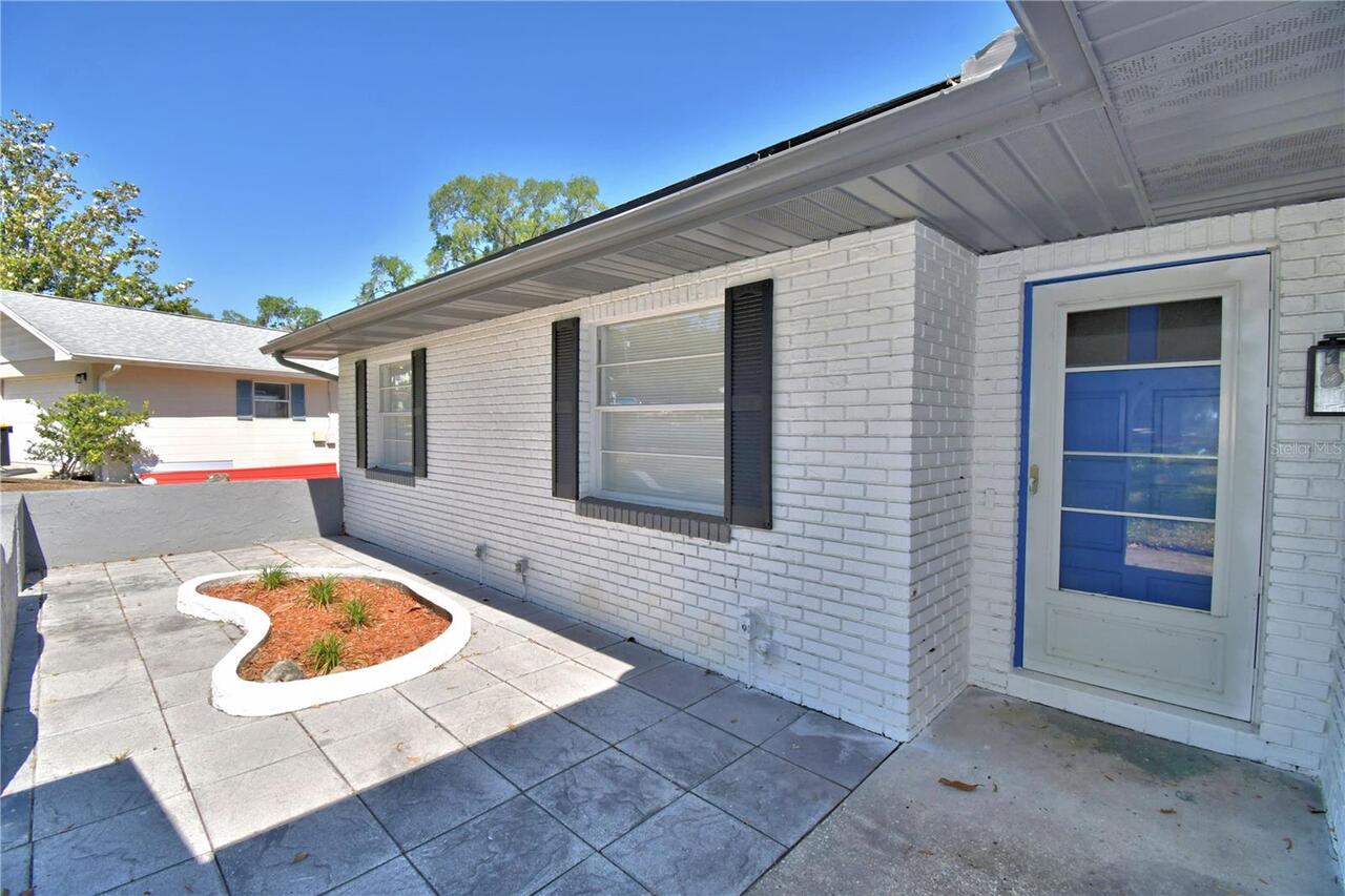 Listing Photo 6