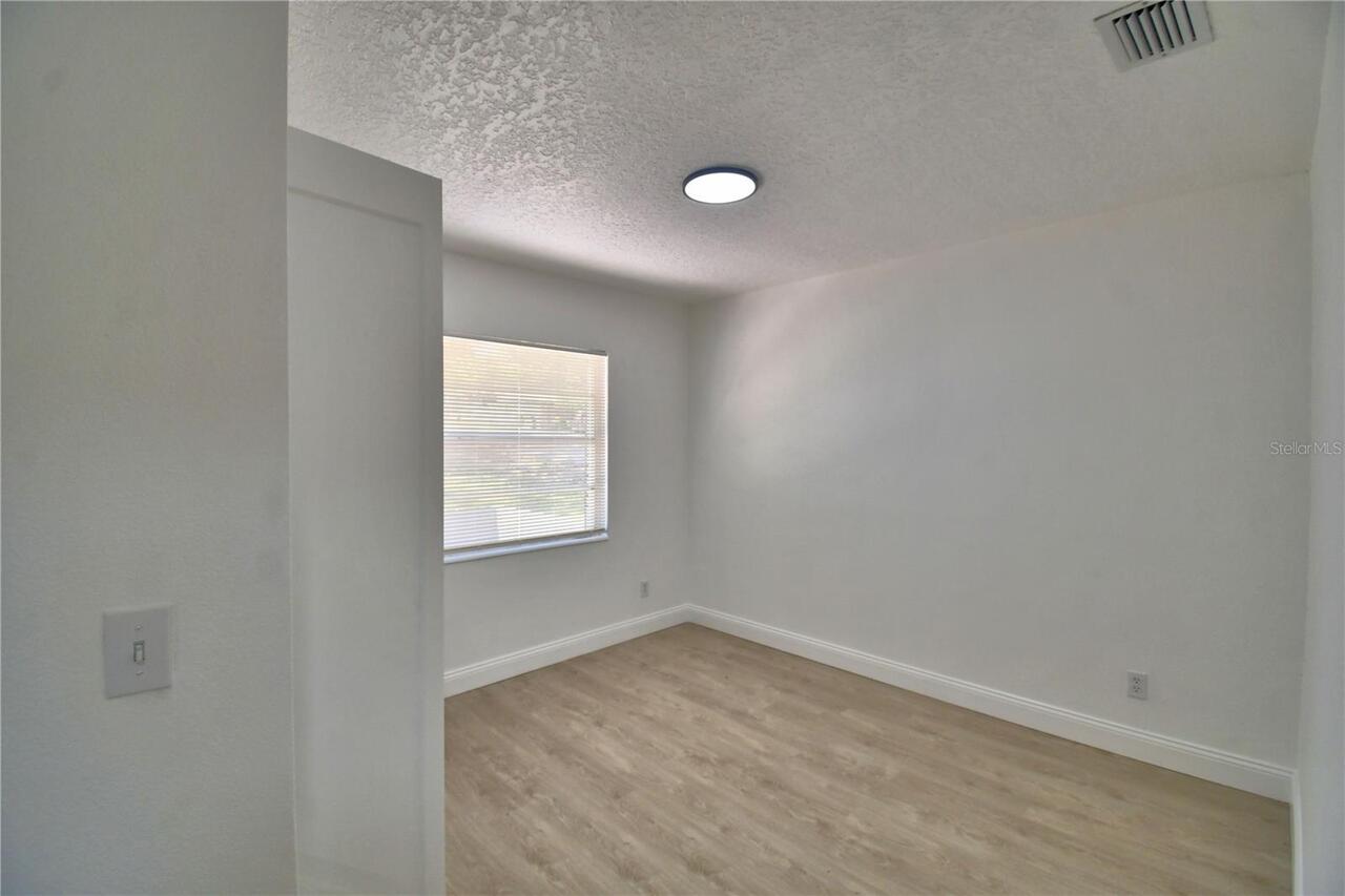 Listing Photo 43