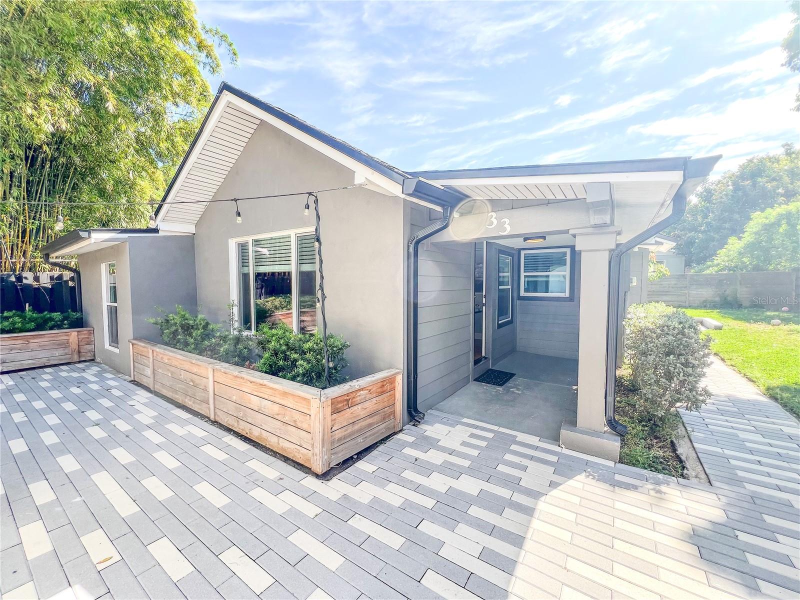 3BR, Residential Lease, 2BA, $2,500
Read More