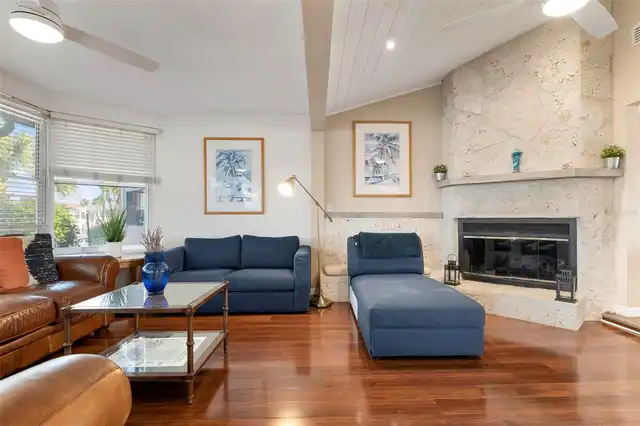 Listing Photo 15