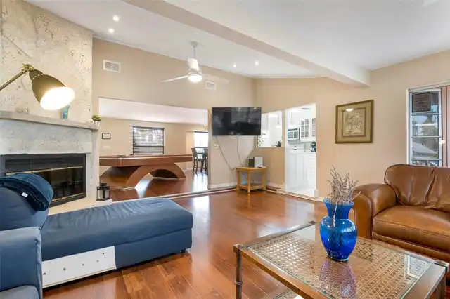 Listing Photo 17