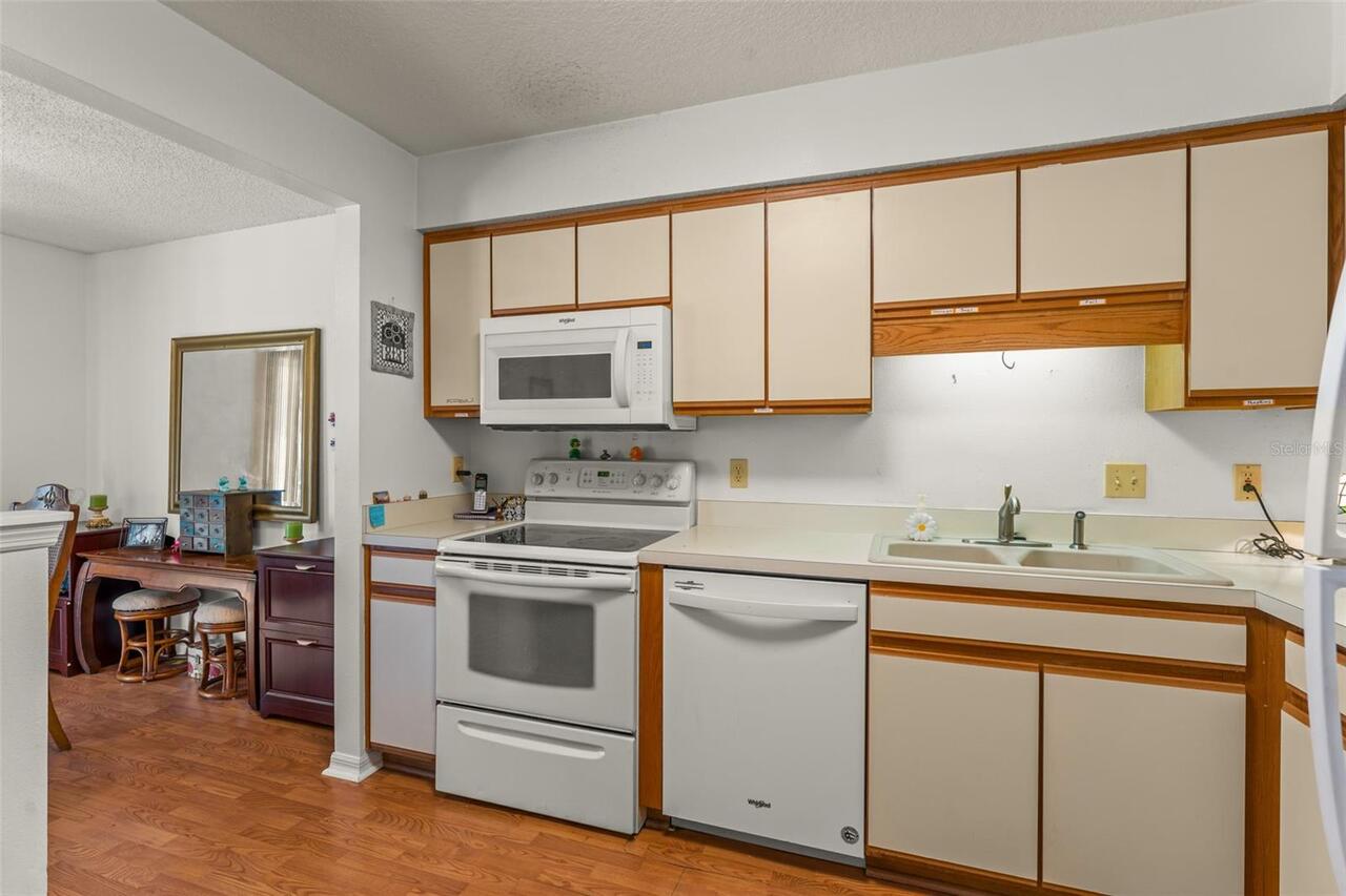 Listing Photo 7