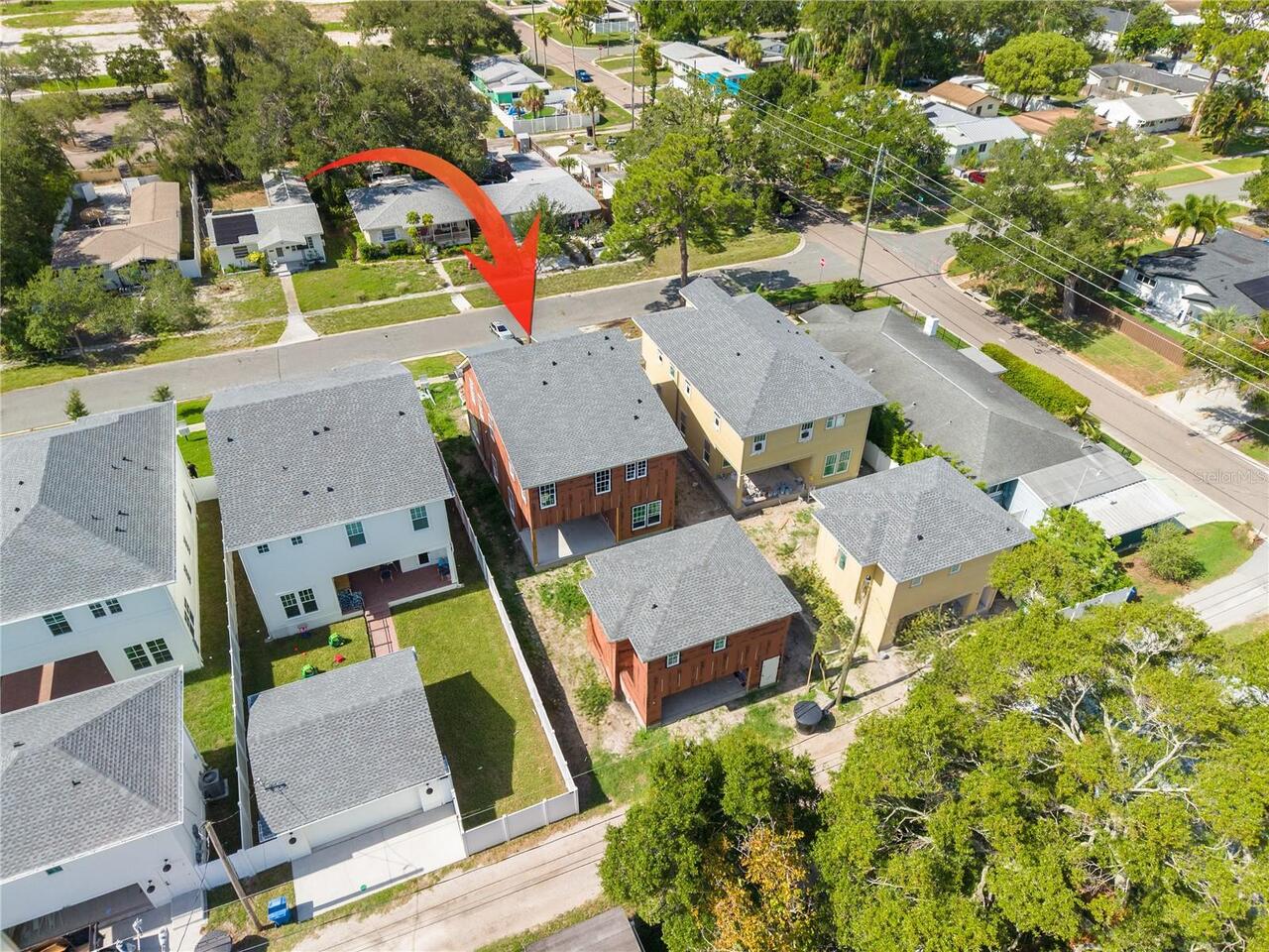 Listing Photo 12