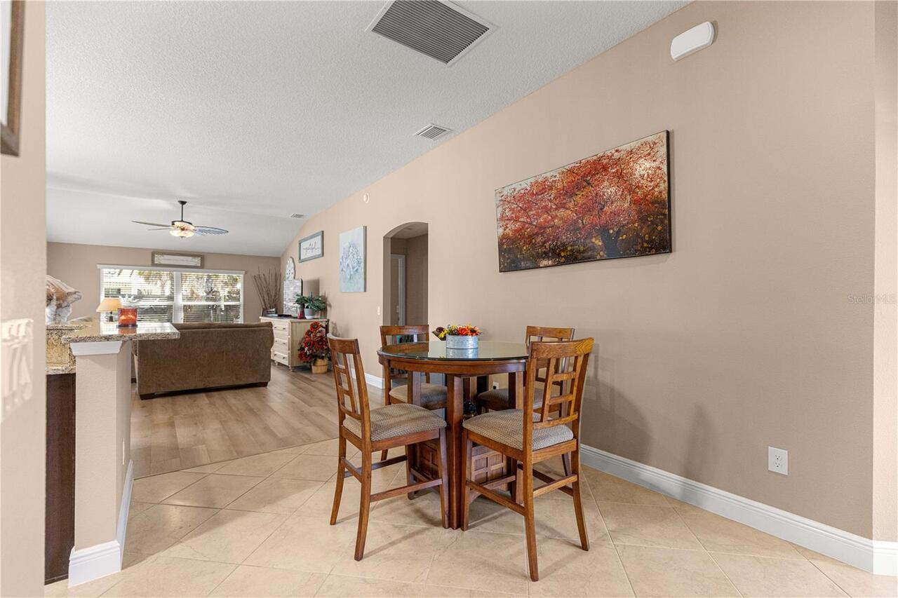 Listing Photo 9