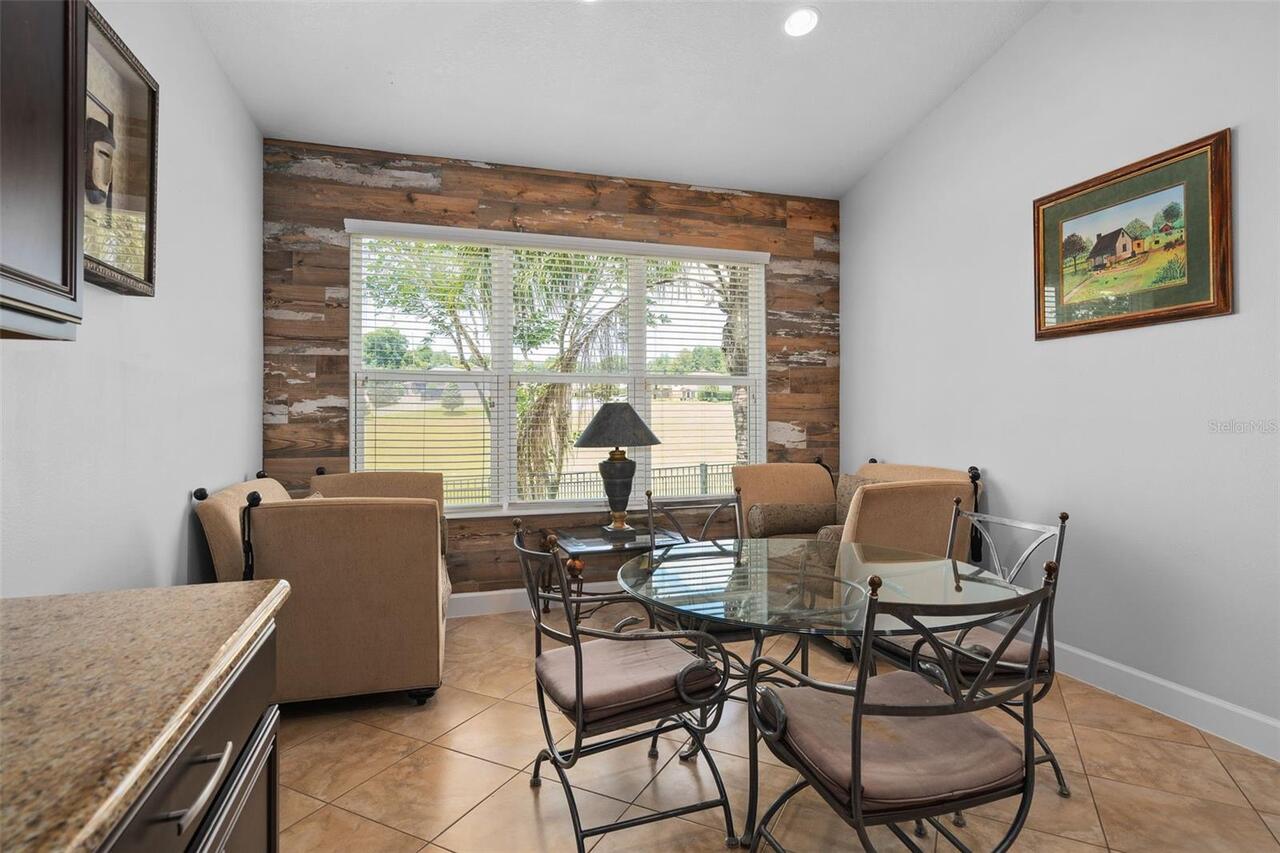 Listing Photo 14