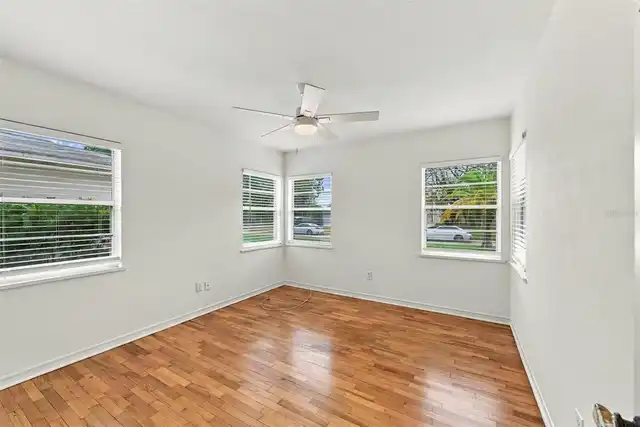 Listing Photo 13