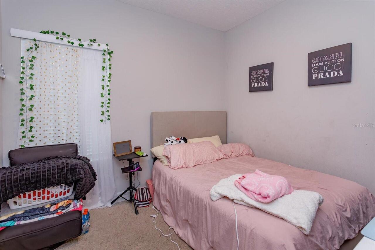Listing Photo 16
