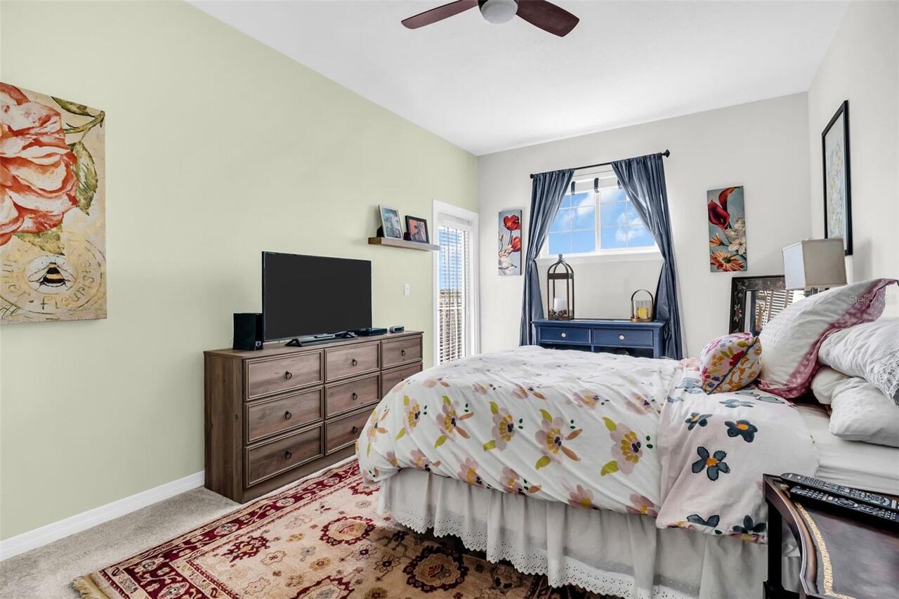 Listing Photo 15