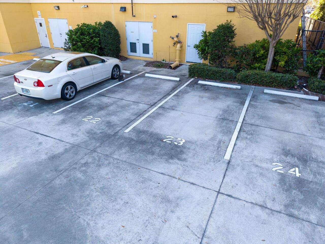 Listing Photo 17