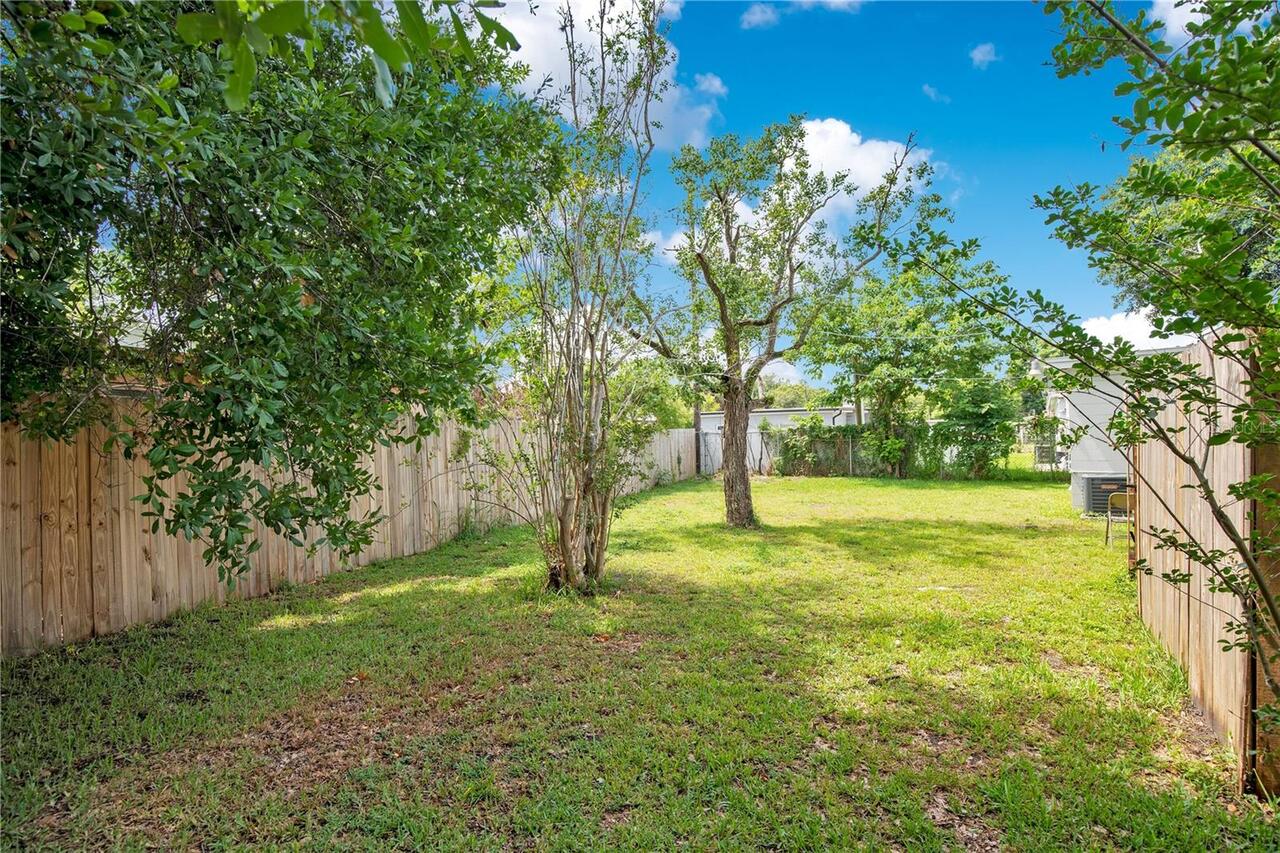 Listing Photo 15