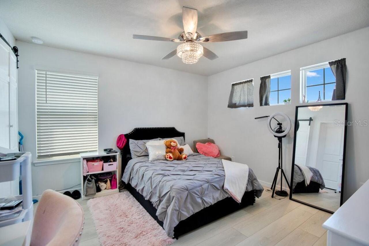 Listing Photo 22