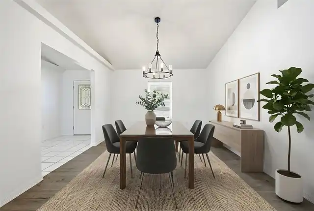 Listing Photo 7