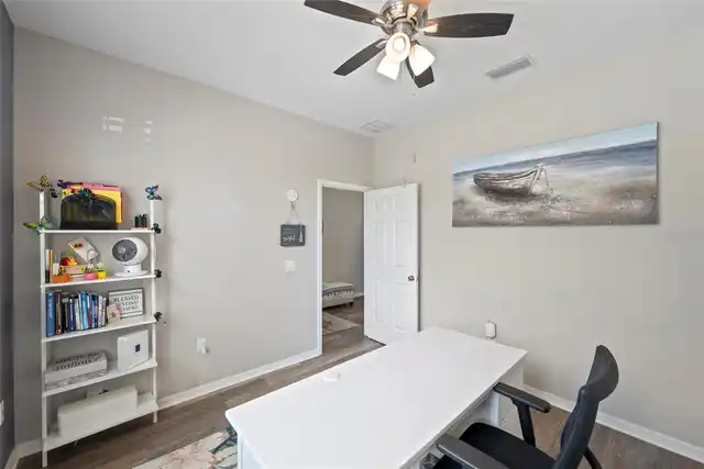 Listing Photo 8