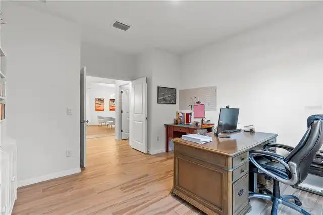 Listing Photo 18