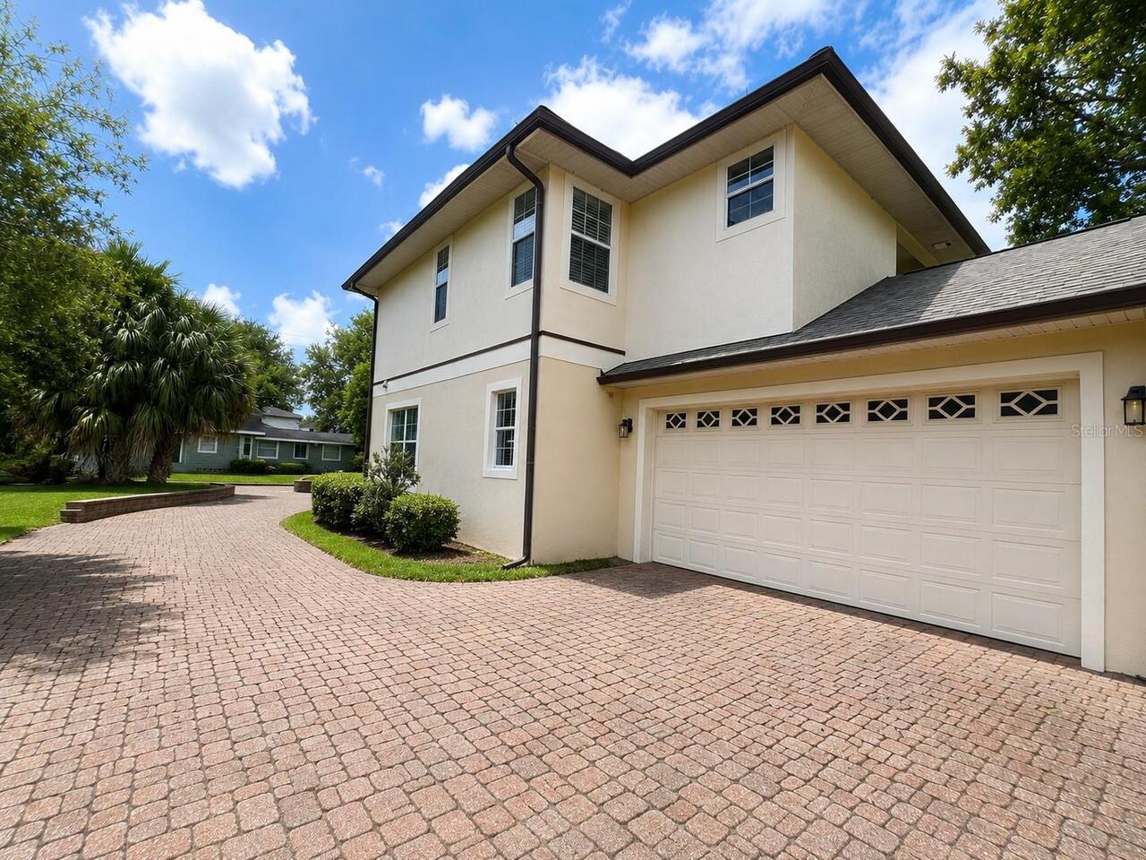 Listing Photo 18