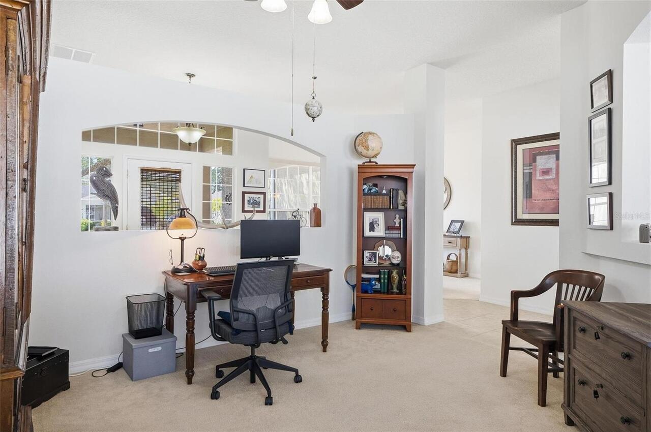 Listing Photo 14