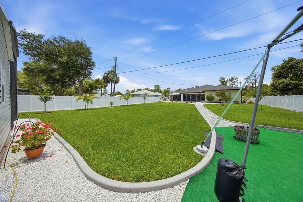 Listing Photo 16
