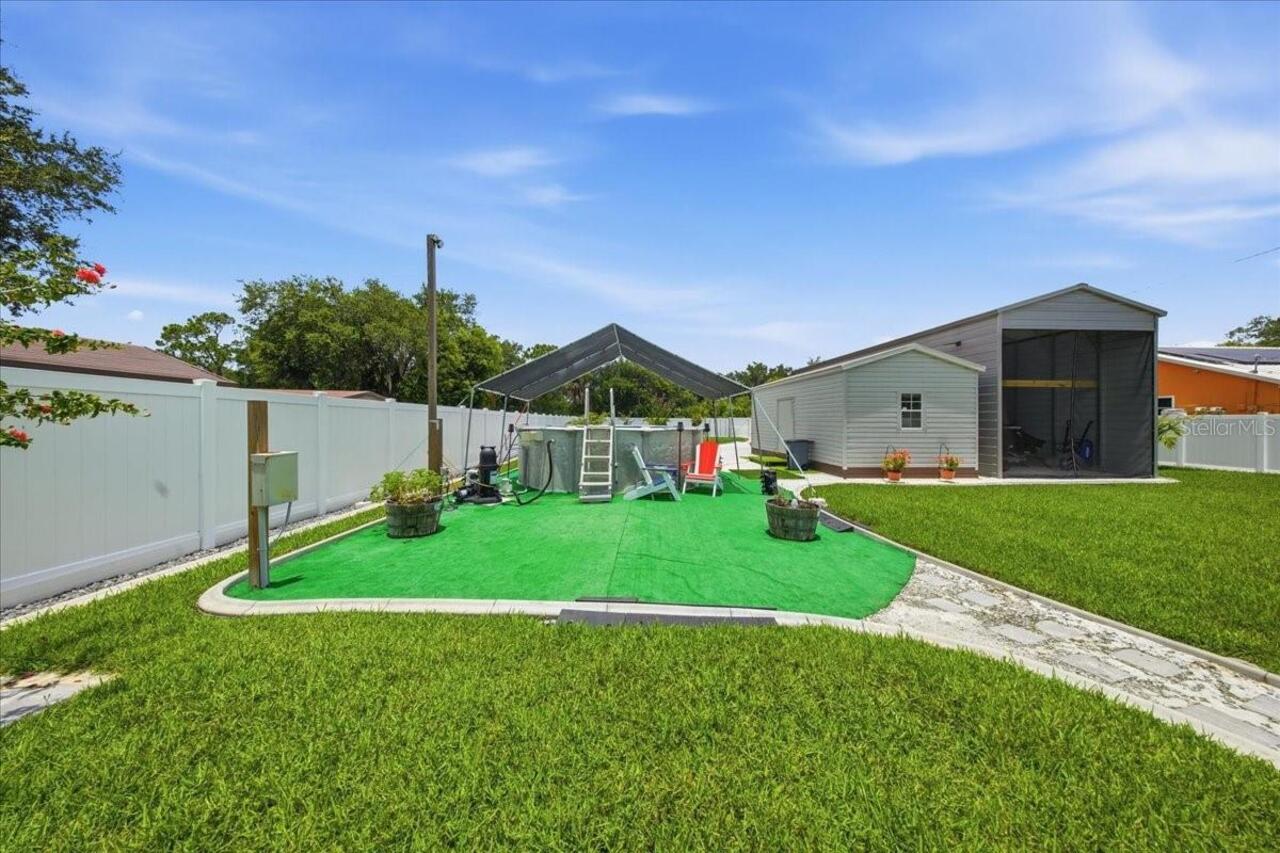 Listing Photo 17