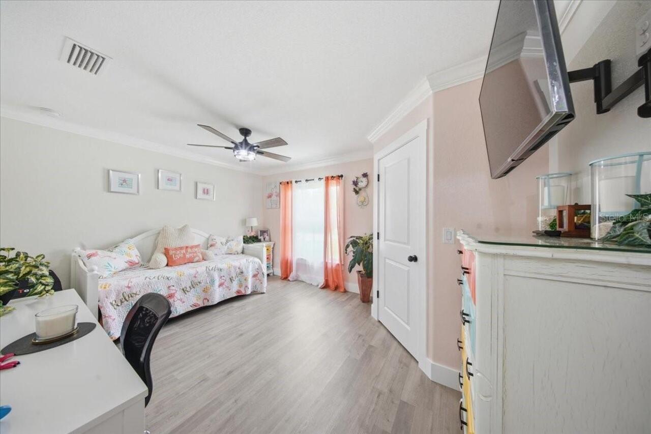 Listing Photo 29