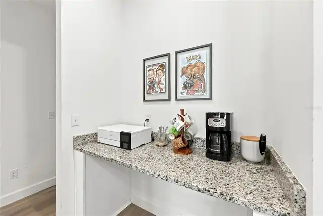 Listing Photo 19