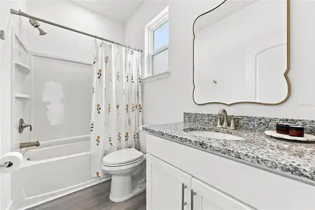 Listing Photo 38