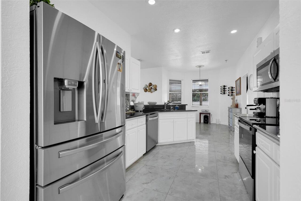 Listing Photo 18