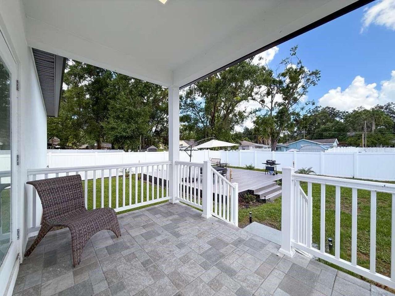 Listing Photo 16
