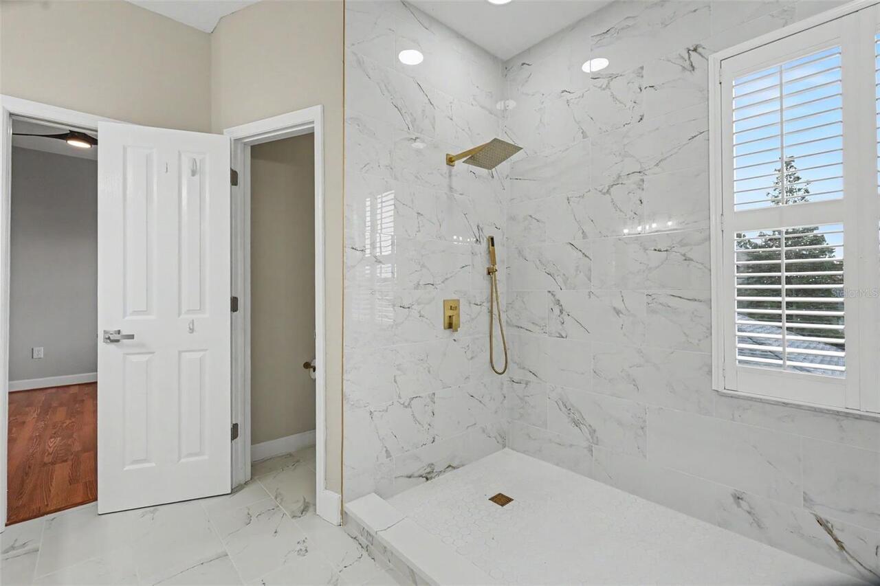 Listing Photo 37