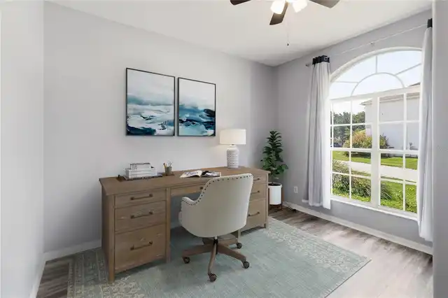 Listing Photo 8