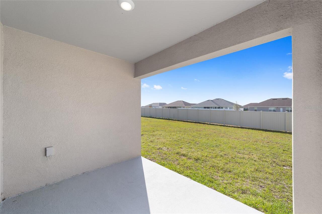 Listing Photo 17