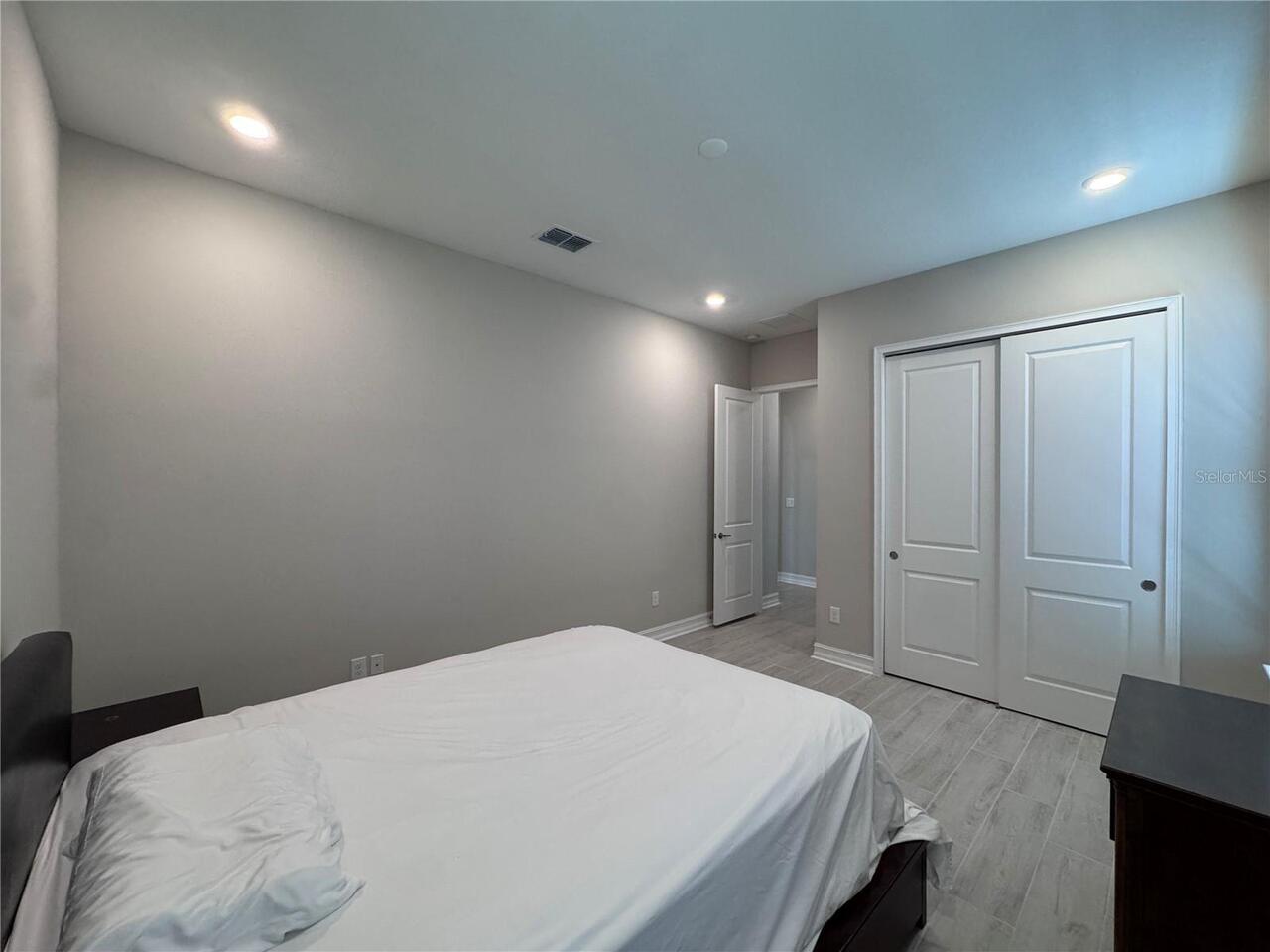 Listing Photo 20