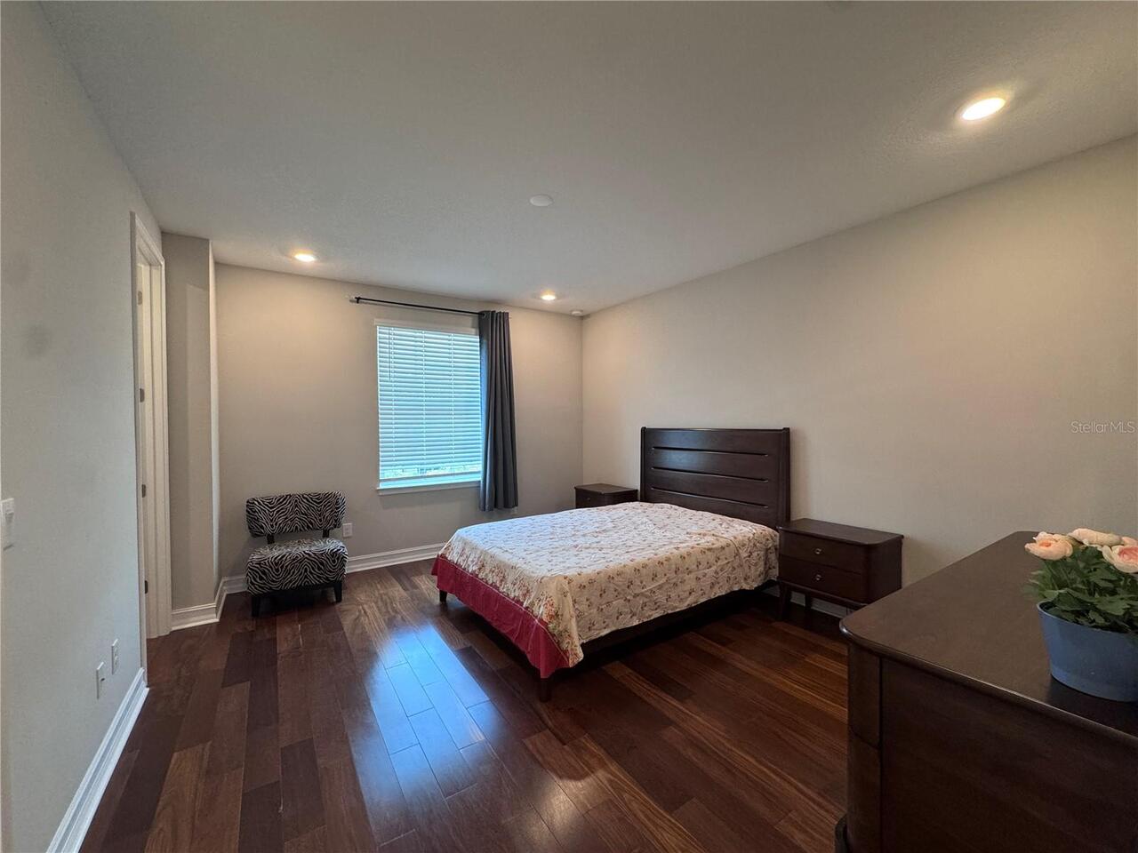 Listing Photo 35