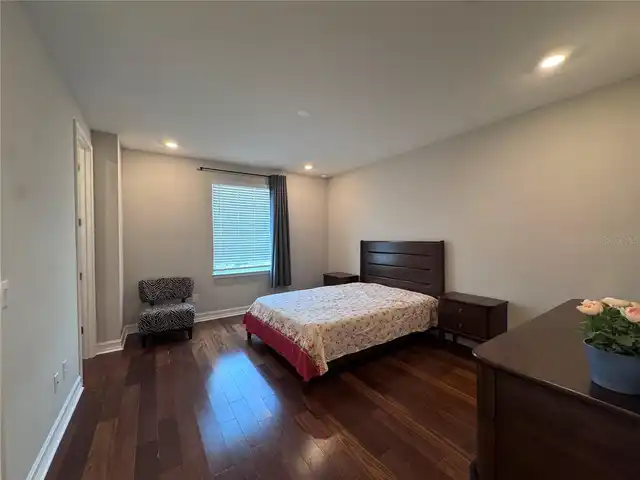Listing Photo 35